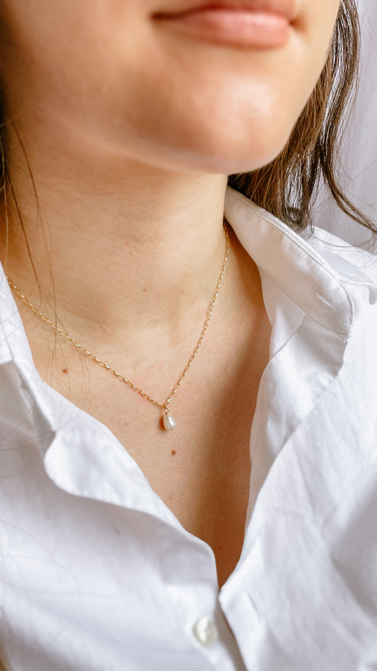 Daydream Pearl Necklace // Valentine’s Collection